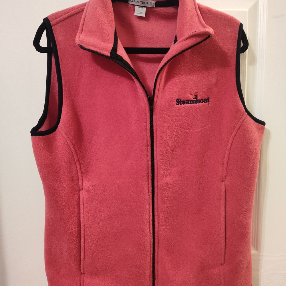 Port Authority Women's Coral Fleece Vest w/Steamboat Embroidery. Size Large.